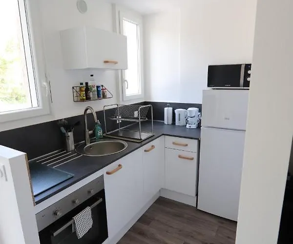 Studio Tout Confort - Climatisation, Parking, Wifi