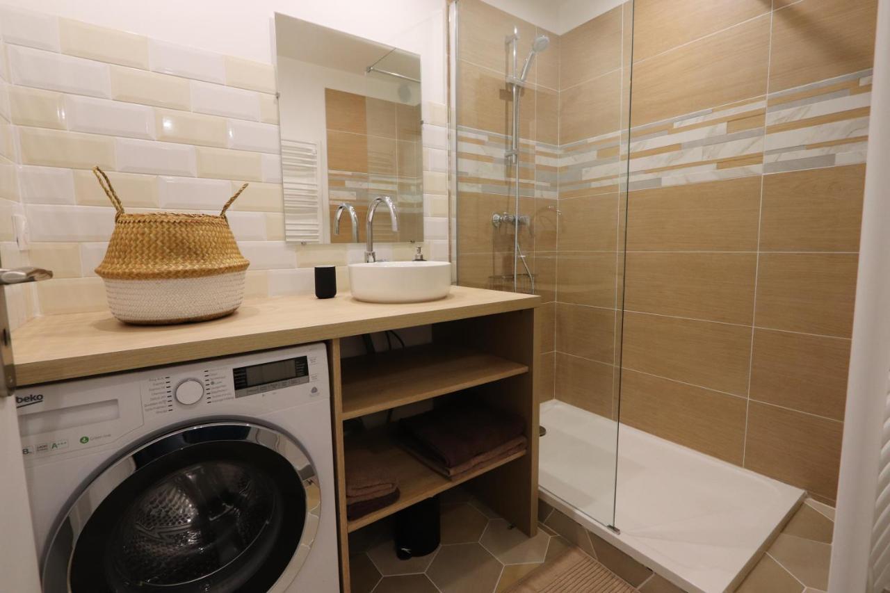 Confort - Climatisation, Parking, Wifi Appartement